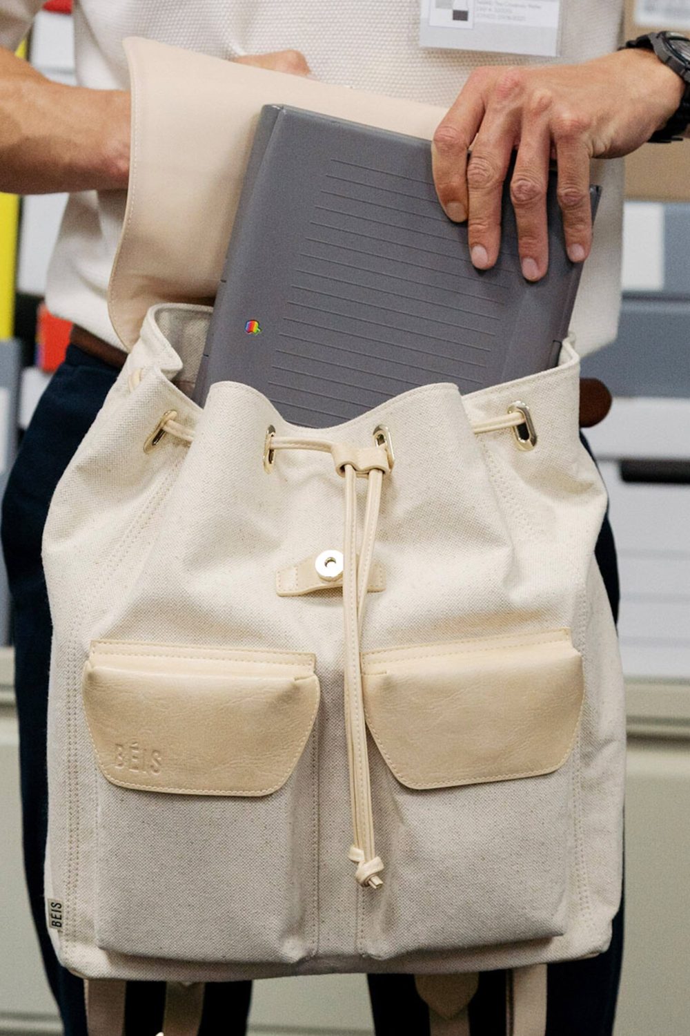 The Rucksack in Beige - Image 7