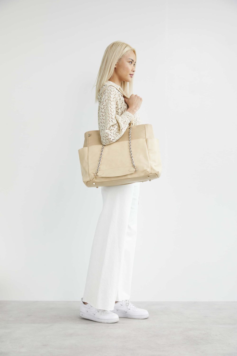 The Diaper Bag in Beige - Image 12