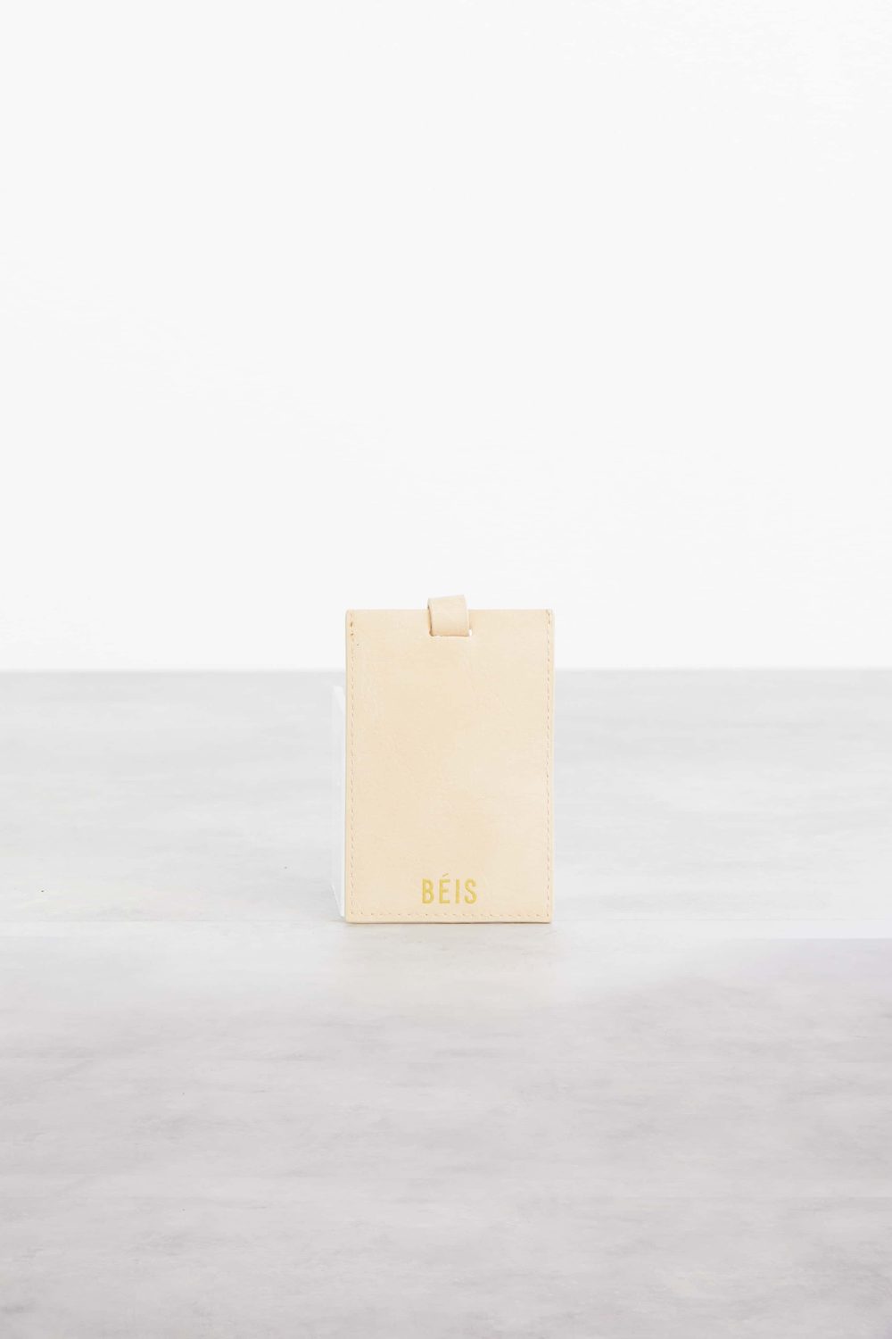 The Passport & Luggage Tag Set in Beige - Image 5