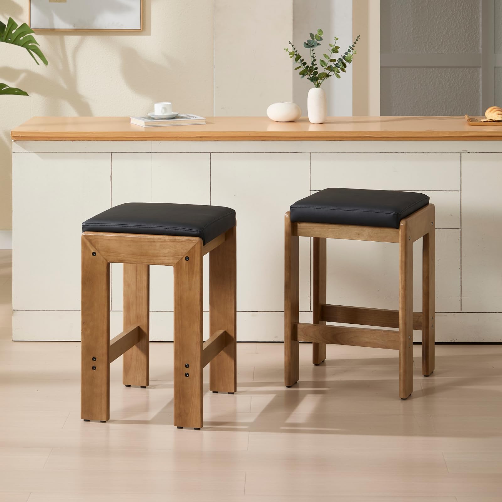 CIMOTA 26-inch Farmhouse Saddle Seat Bar Stools Set of 2 - 5852CS