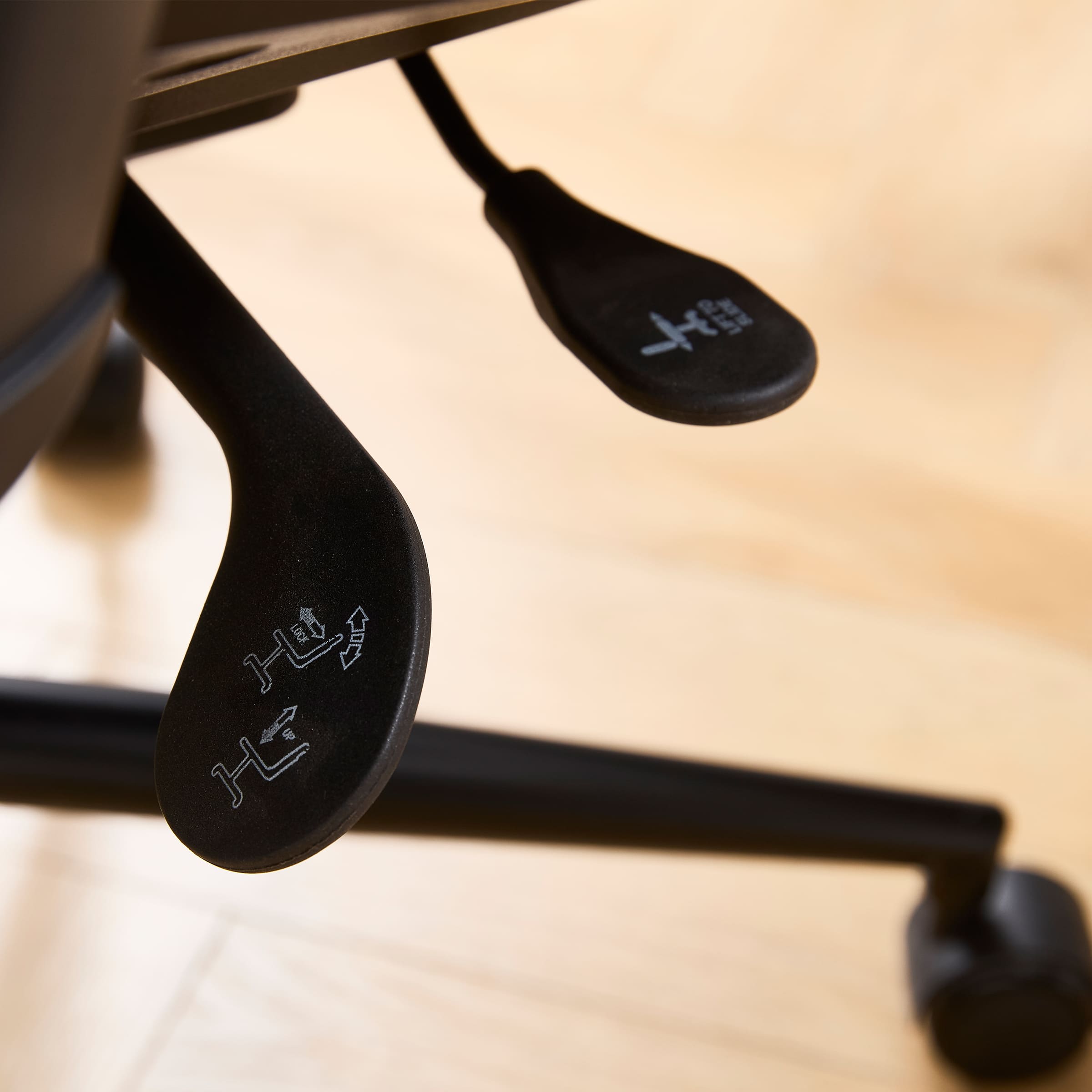 Kmax Office Desk Chair with Lumbar Support - X913OC